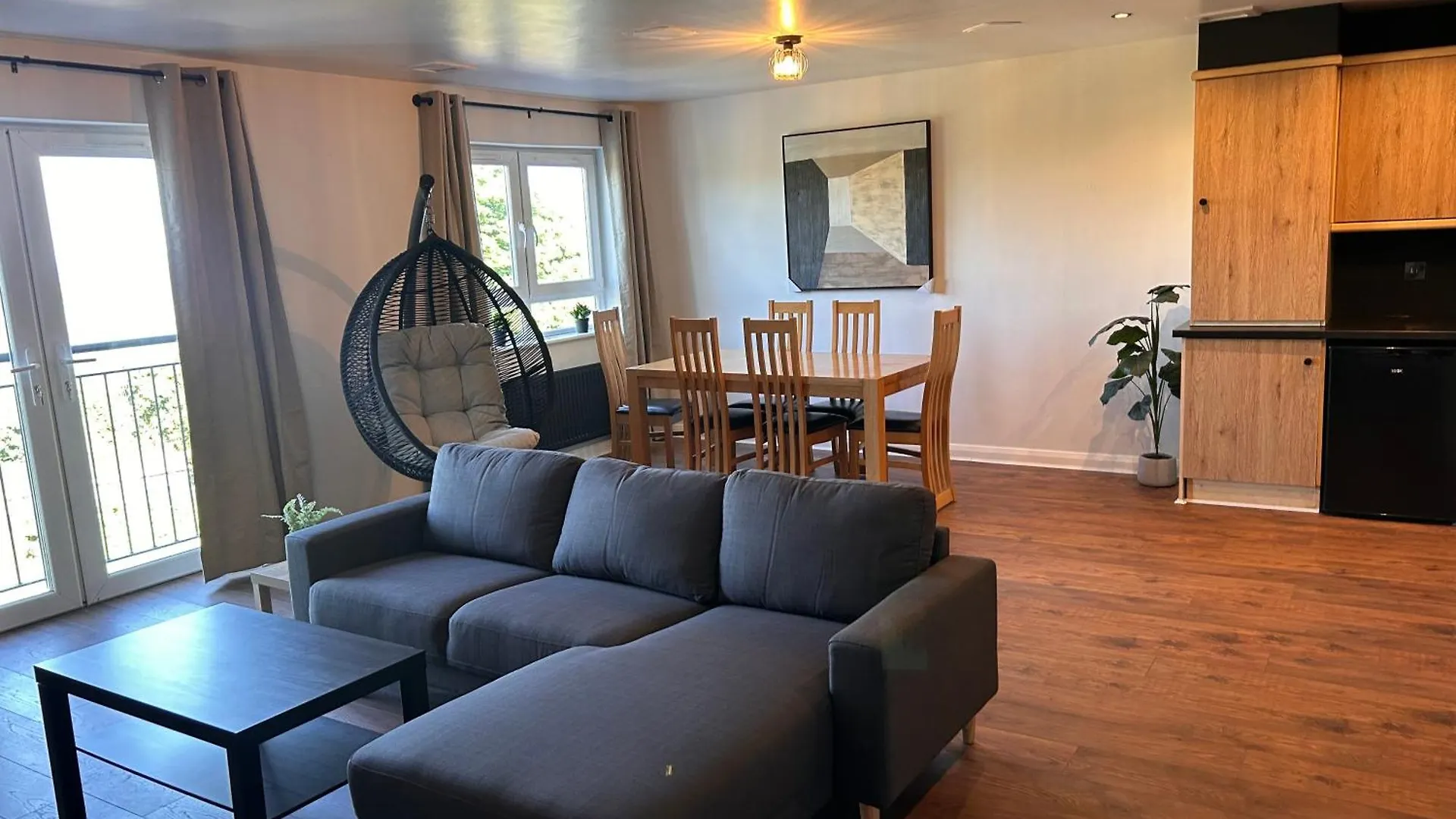 Large Modern Apt 4 Star Free Parking And Wifi Note Stairs Μπέλφαστ 0*,  Ηνωμένο Βασίλειο