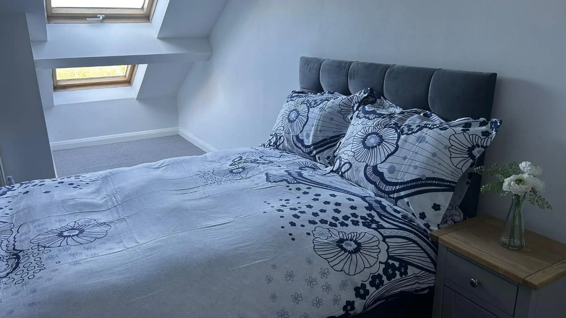 Large Modern Apt 4 Star Free Parking And Wifi Note Stairs Μπέλφαστ Ηνωμένο Βασίλειο